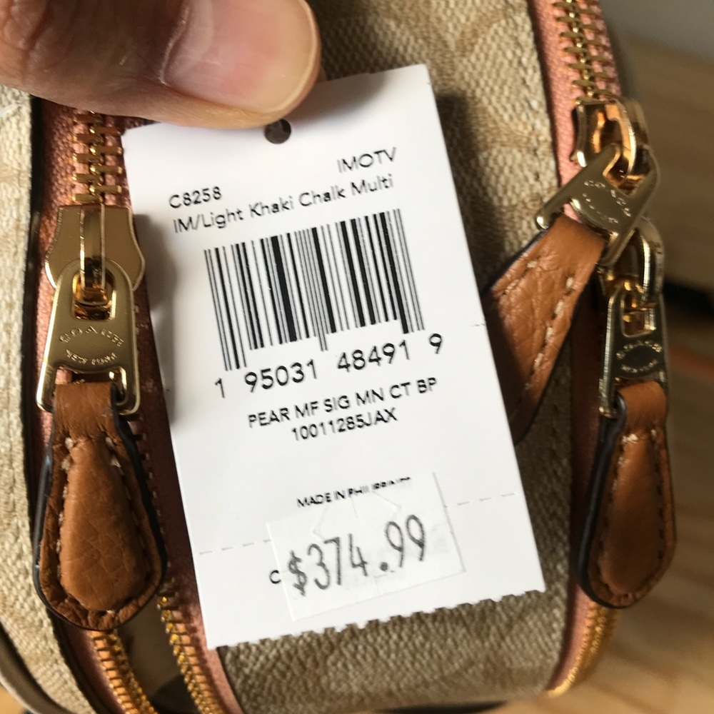 ✅Coach mini backpack - Picture 8 of 12